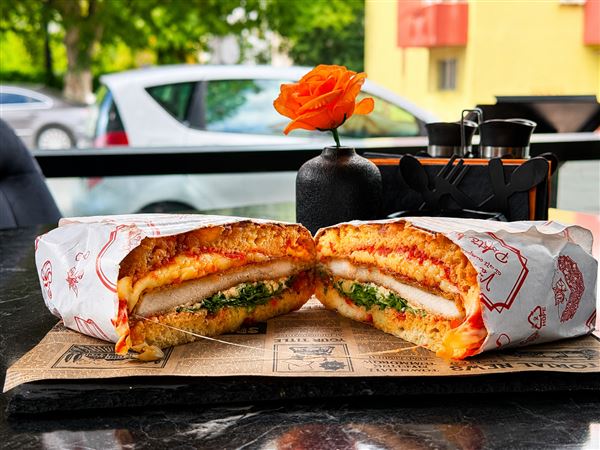 Focaccia Pollo alla Parmigiana